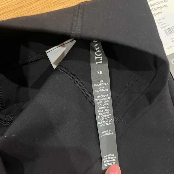 Vuori studio flare pants XS black - Picture 3 of 5